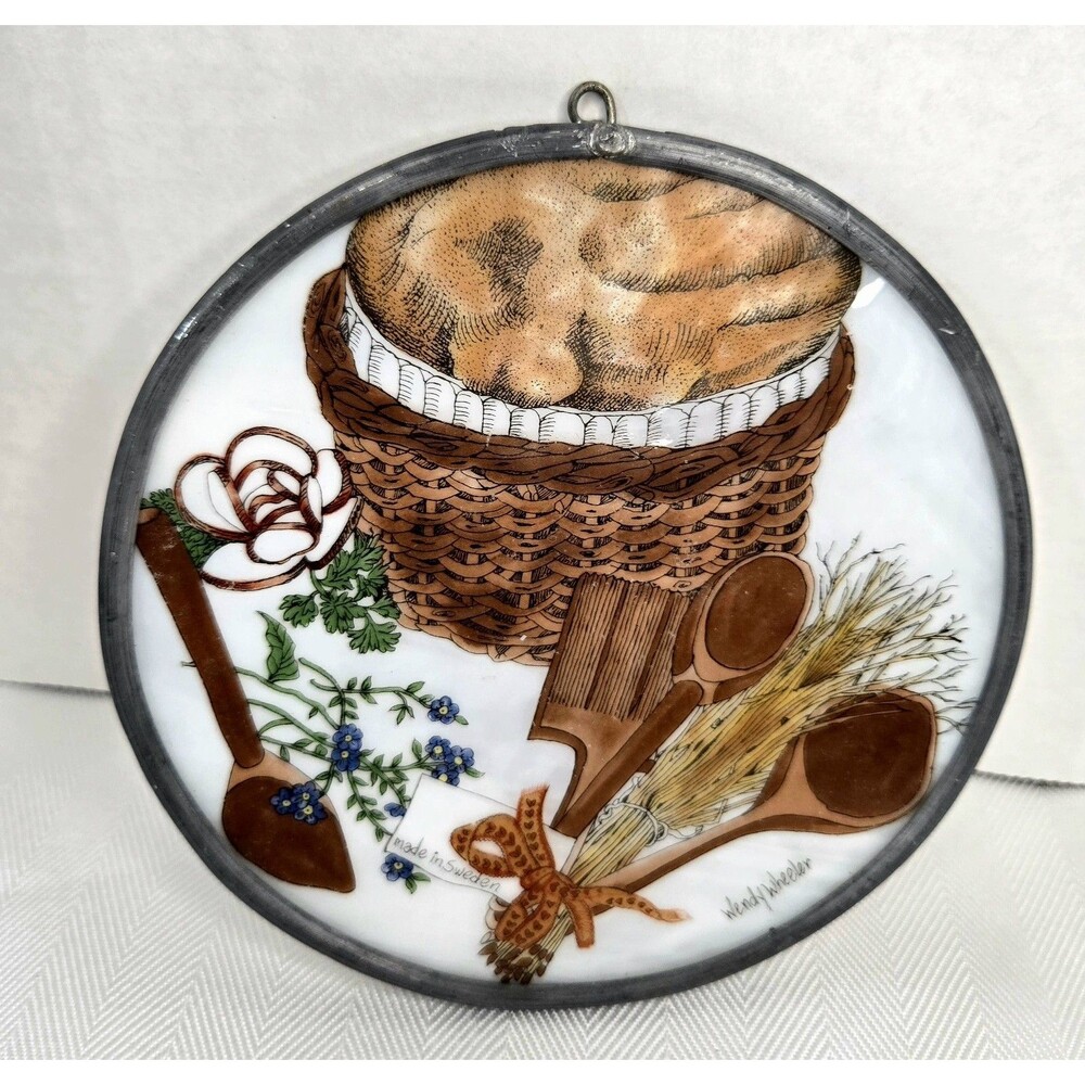 VTG Wendy Wheeler Leaded Glass Suncatcher Bread Basket Wheat Kitchen Signed